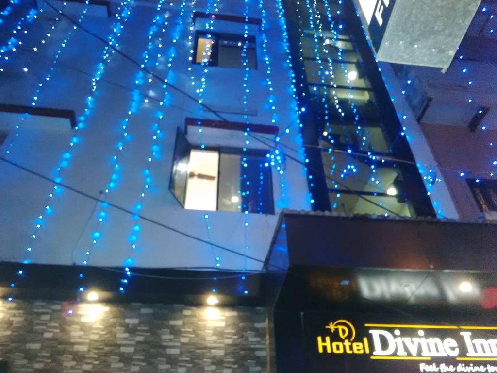 Hotel Divine Inn Váránasí Pokoj fotografie