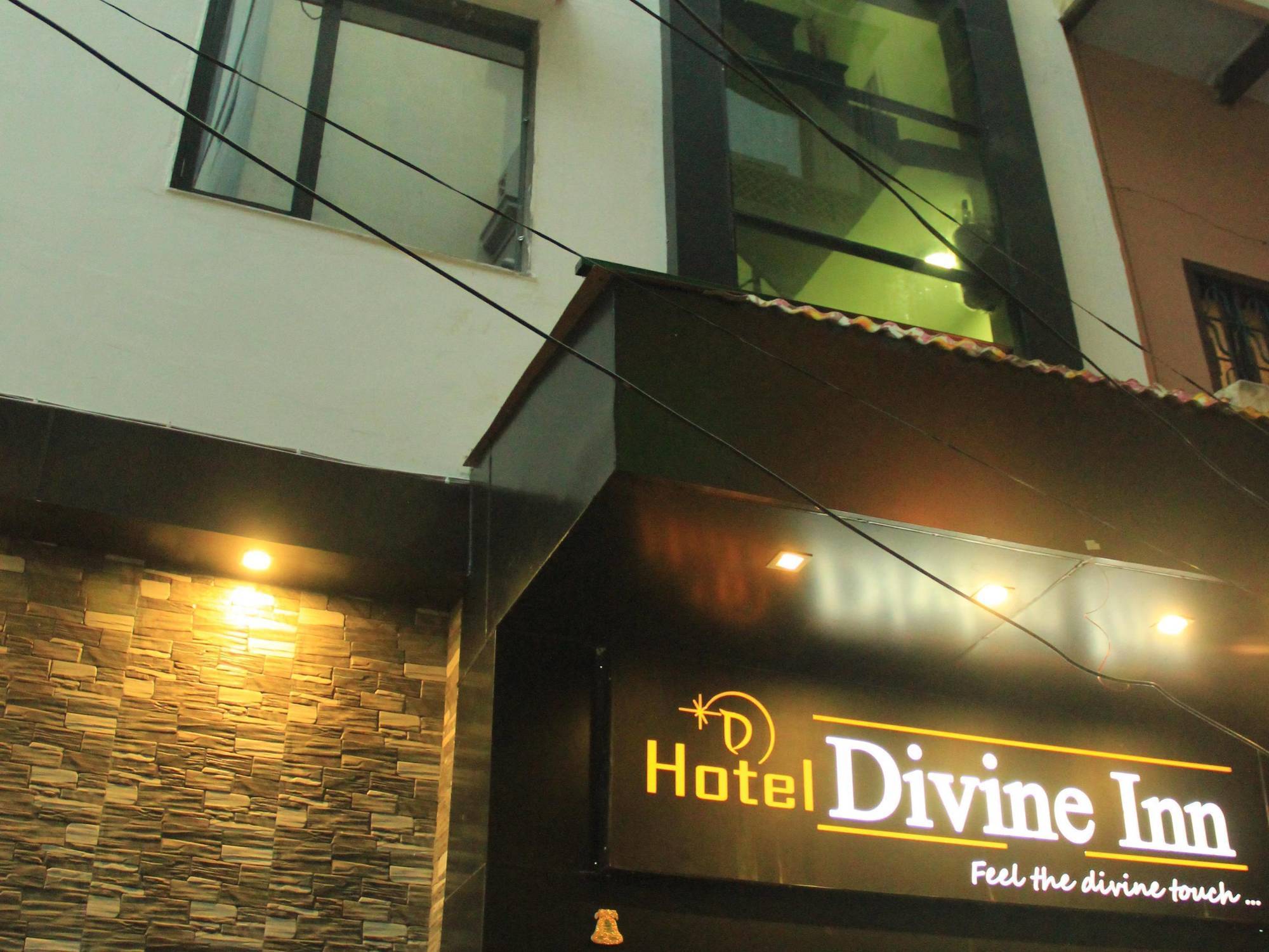 Hotel Divine Inn Váránasí Exteriér fotografie